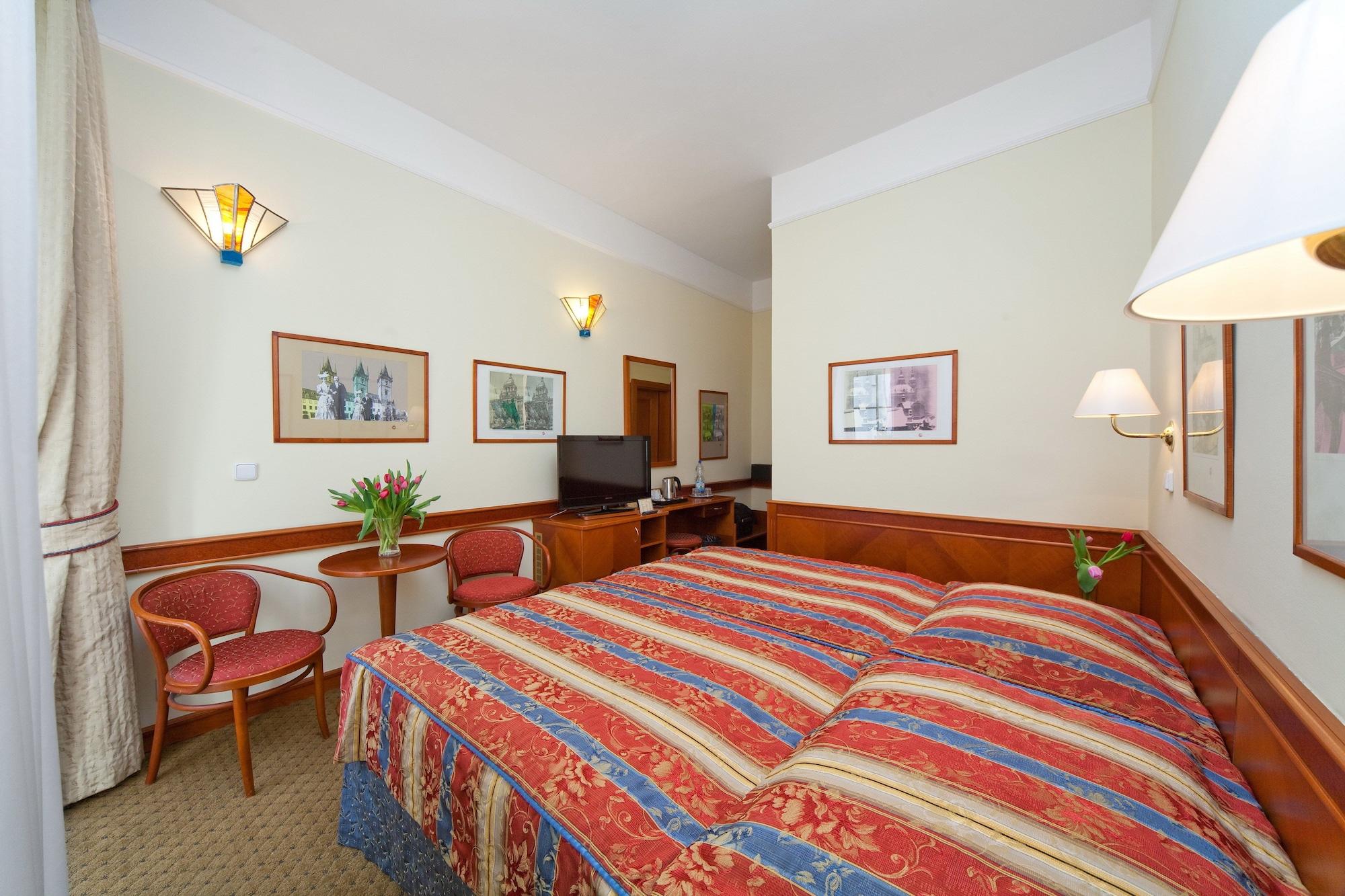 Boutique Hotel 16 Прага Экстерьер фото