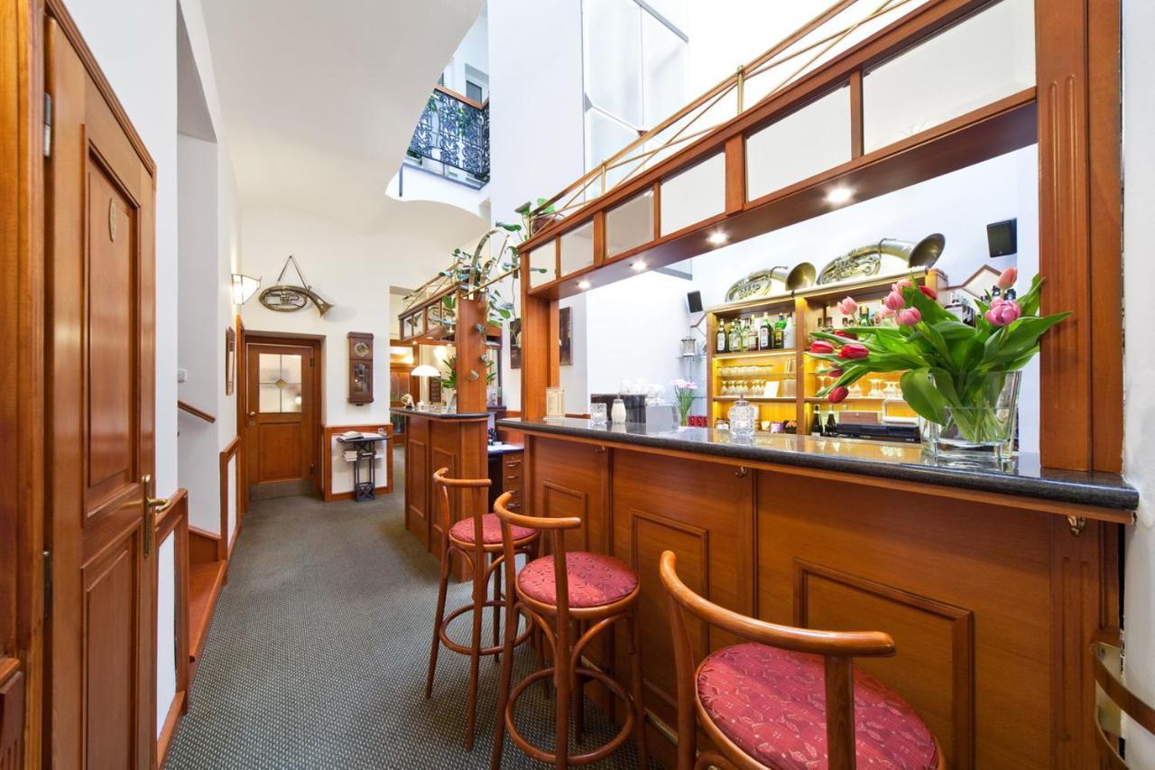 Boutique Hotel 16 Прага Экстерьер фото