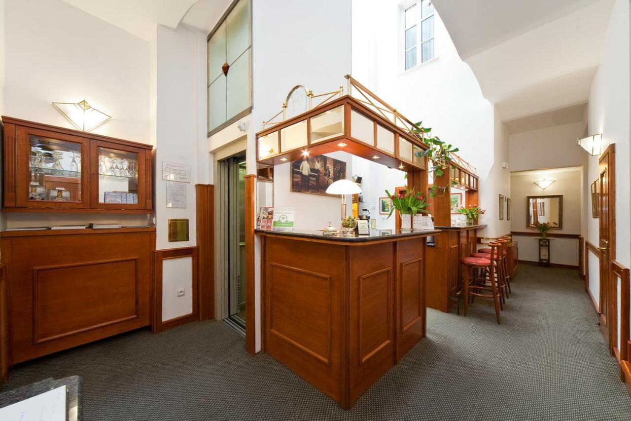 Boutique Hotel 16 Прага Экстерьер фото